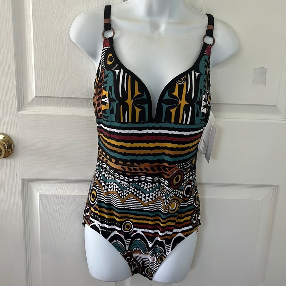 BATHING SUIT NWT